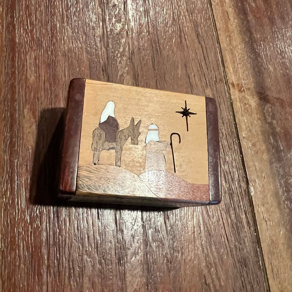 Mini Trinket Box Collection Russian Lacquered, Vintage Inlaid Nativity Lot of 4 - Picture 5 of 8